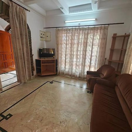 Waterfall Villa - 4Bhk Mysore Buitenkant foto