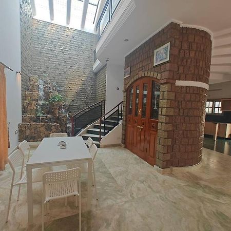Waterfall Villa - 4Bhk Mysore Buitenkant foto