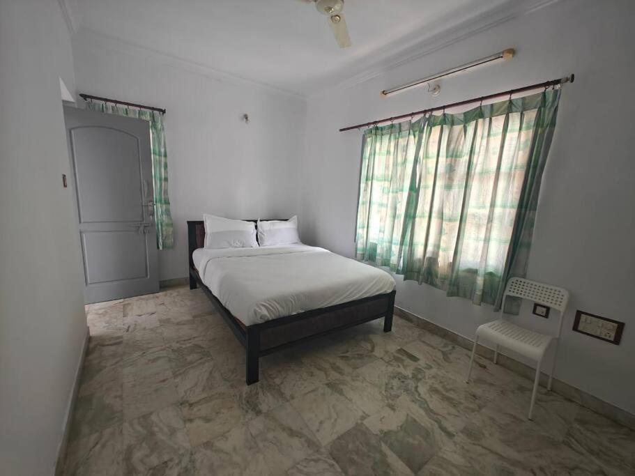 Waterfall Villa - 4Bhk Mysore Buitenkant foto